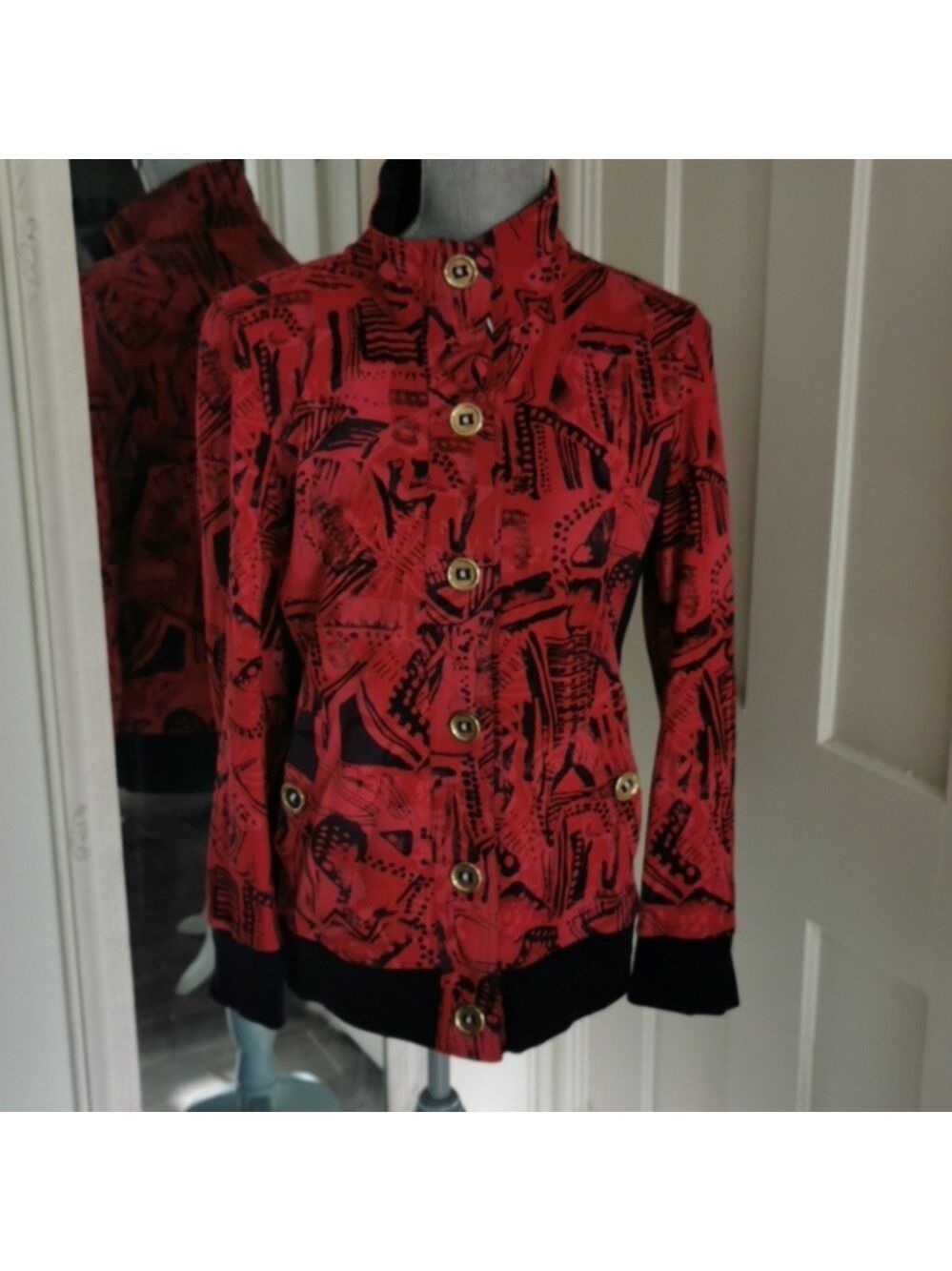 ORLY Vintage artsy abstract light jacket with gold buttons. Size Medium